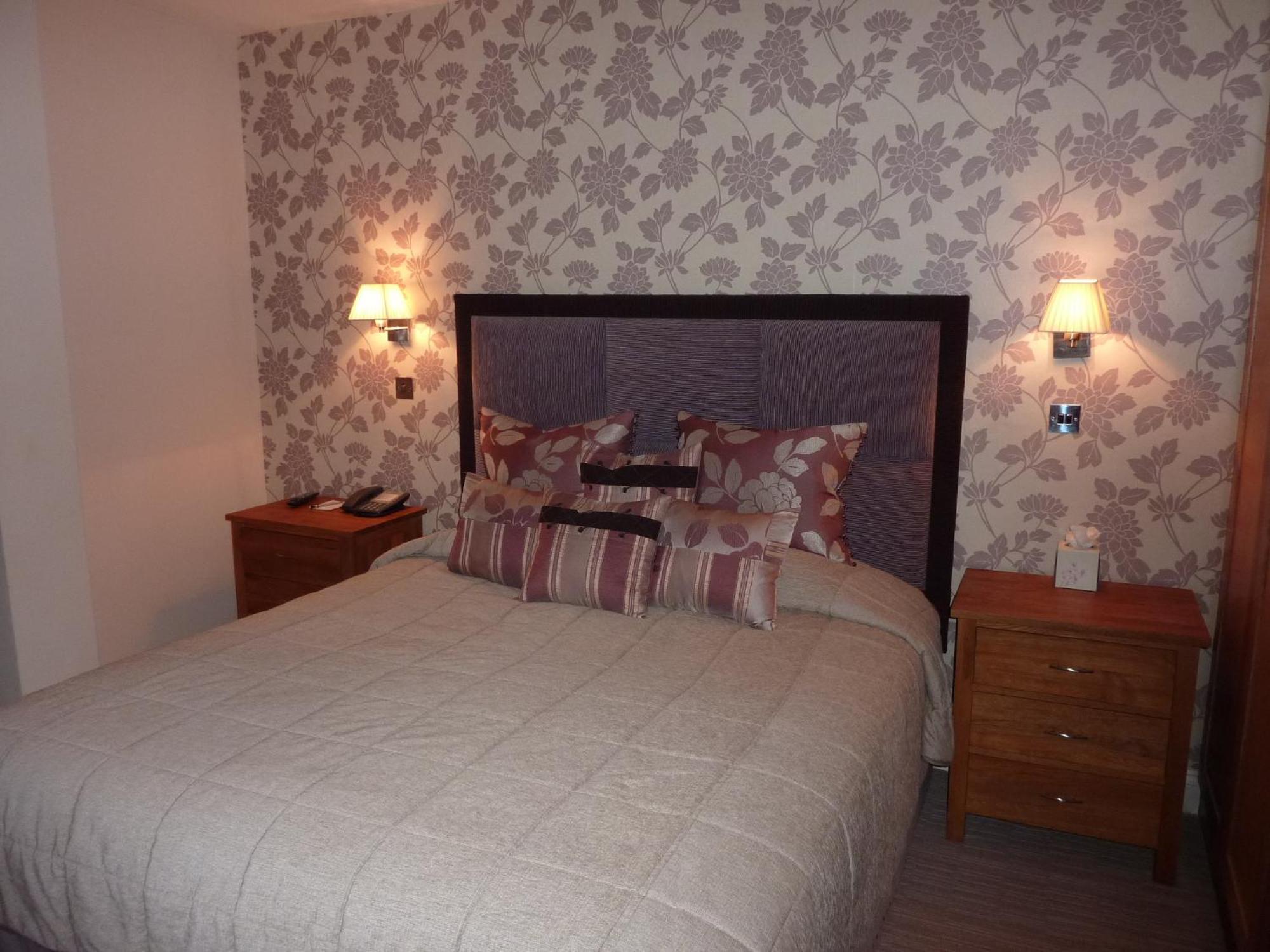 Orsett Hall Room photo