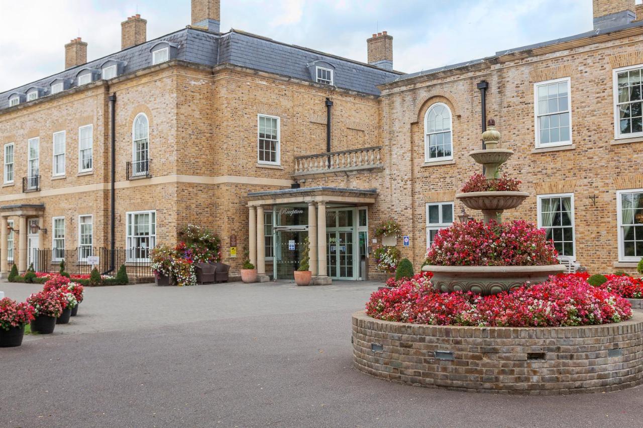 Orsett Hall Exterior photo